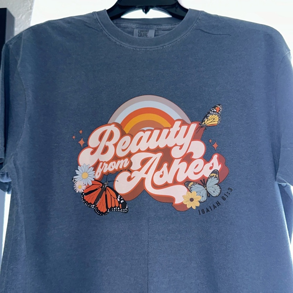 Comfort colors t shirt